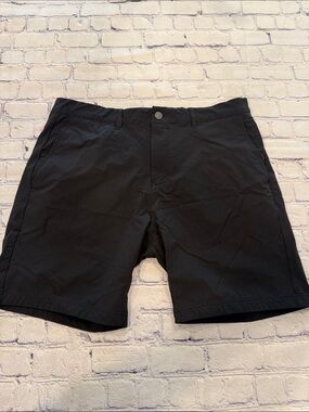 Avalon Men's Black 7” Performance Golf Shorts | EUC Size: 34W